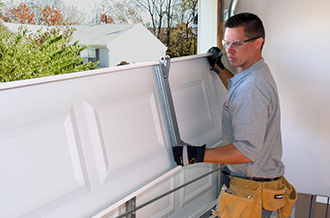 Garage Door Repair in International Village