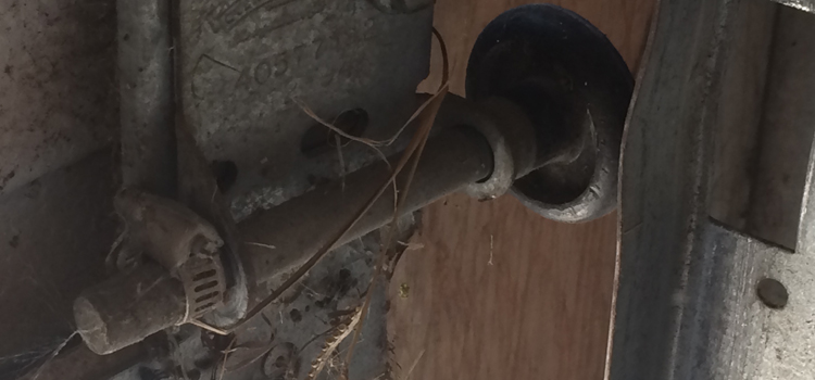 garage-door-roller-off-track-repair in False Creek